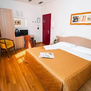 La Colonna Hotell
